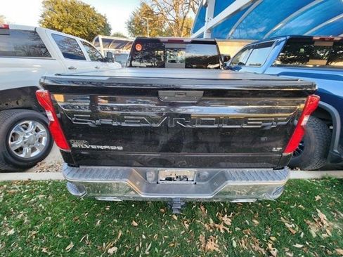 Used 2021 Chevrolet Silverado 1500 LT w/ Texas Edition Plus image 5