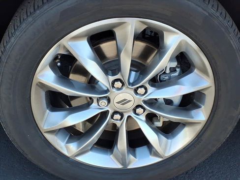 Used 2022 Dodge Durango SXT w/ Anodized Platinum Package image 13