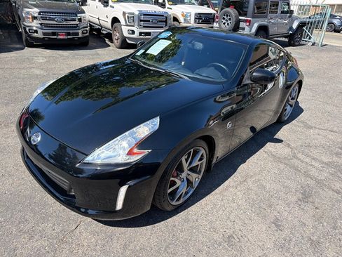 Used 2013 Nissan 370Z Touring w/ Sport Pkg RWD image 14