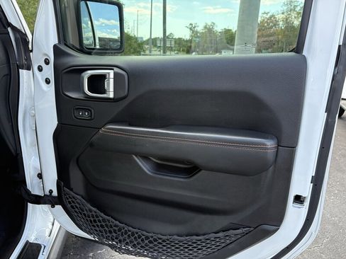 Used 2022 Jeep Gladiator Mojave w/ Trailer Tow Package AWD/4WD image 19