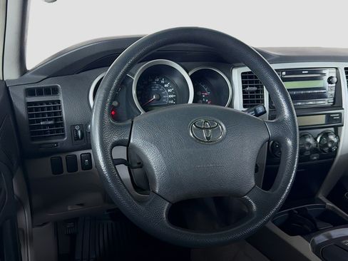 Used 2008 Toyota 4Runner SR5 RWD image 18