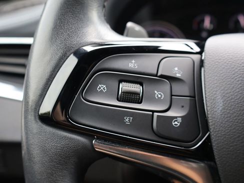 Used 2023 Buick Enclave Essence w/ Sport Touring Edition FWD image 44