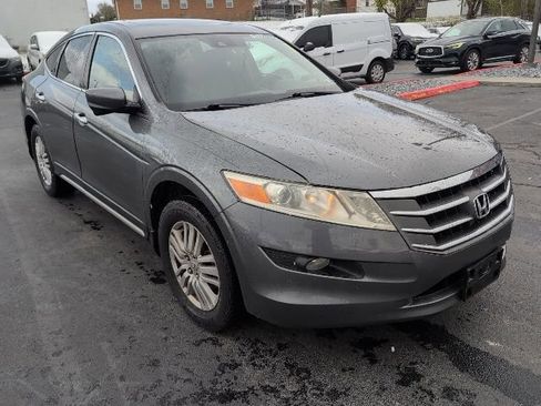 Used 2013 Honda Crosstour EX-L image 2