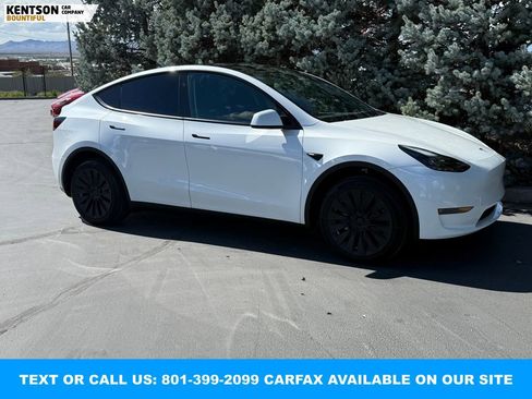 Used 2024 Tesla Model Y Long Range AWD/4WD image 10