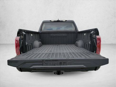 Used 2024 Toyota Tundra Platinum AWD/4WD image 6