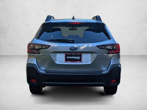 Certified 2025 Subaru Outback Premium image 8