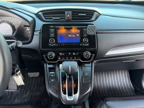 Used 2018 Honda CR-V LX image 25