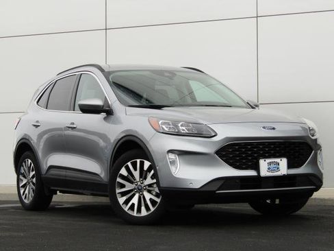 Certified 2021 Ford Escape Titanium image 1