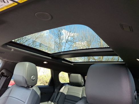 Used 2026 Land Rover Range Rover Evoque S image 14