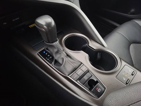 Used 2023 Toyota Camry XSE image 28