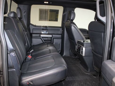 Used 2022 Ford F250 Platinum AWD/4WD image 33