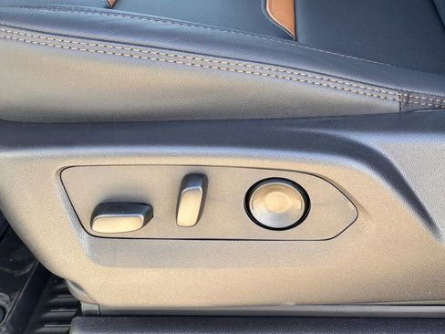 New 2026 GMC Sierra 2500 AT4 w/ AT4 Premium Plus Package image 21