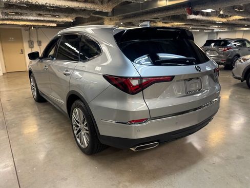 Certified 2024 Acura MDX SH-AWD w/ Advance Package image 9