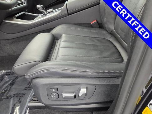 Certified 2022 BMW X5 xDrive40i w/ M Sport Package image 31