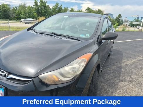 Used 2011 Hyundai Elantra GLS w/ Preferred Equipment Pkg 3 FWD image 2