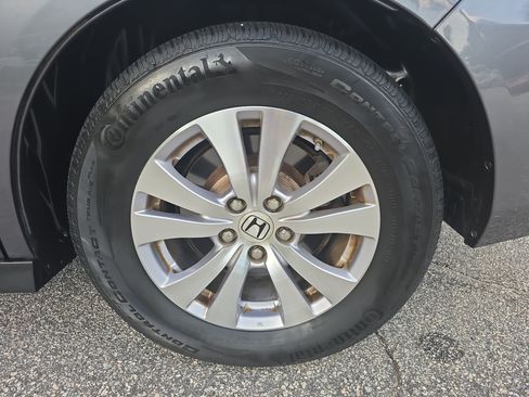 Used 2016 Honda Odyssey EX-L image 30