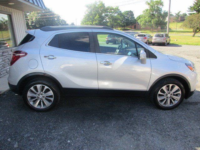 Used 2019 Buick Encore Preferred AWD/4WD image 10
