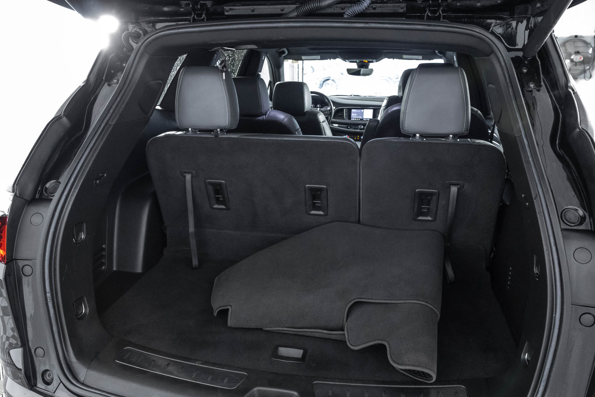 Used 2023 Buick Enclave Essence w/ Experience Buick Package AWD/4WD image 42