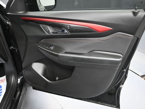 Used 2025 Chevrolet TrailBlazer RS w/ Convenience Package FWD image 35