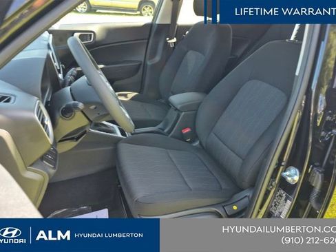 New 2026 Hyundai Venue SE FWD image 15
