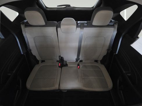 Used 2021 Ford Escape SE FWD image 27