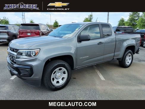 Certified 2022 Chevrolet Colorado W/T w/ WT Convenience Package AWD/4WD image 1