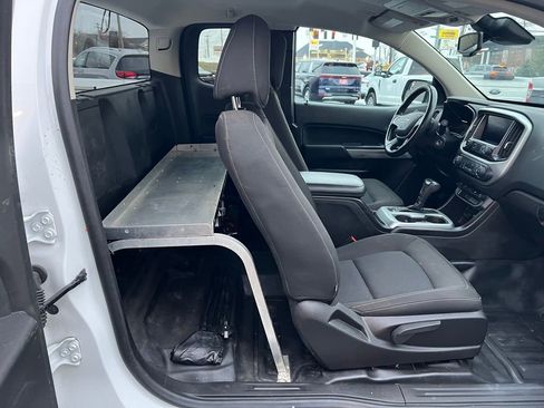 Used 2021 Chevrolet Colorado LT w/ Fleet Safety Package image 13