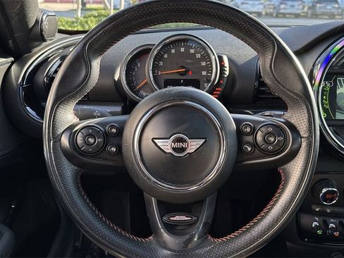 Used 2017 MINI Cooper Clubman S image 49