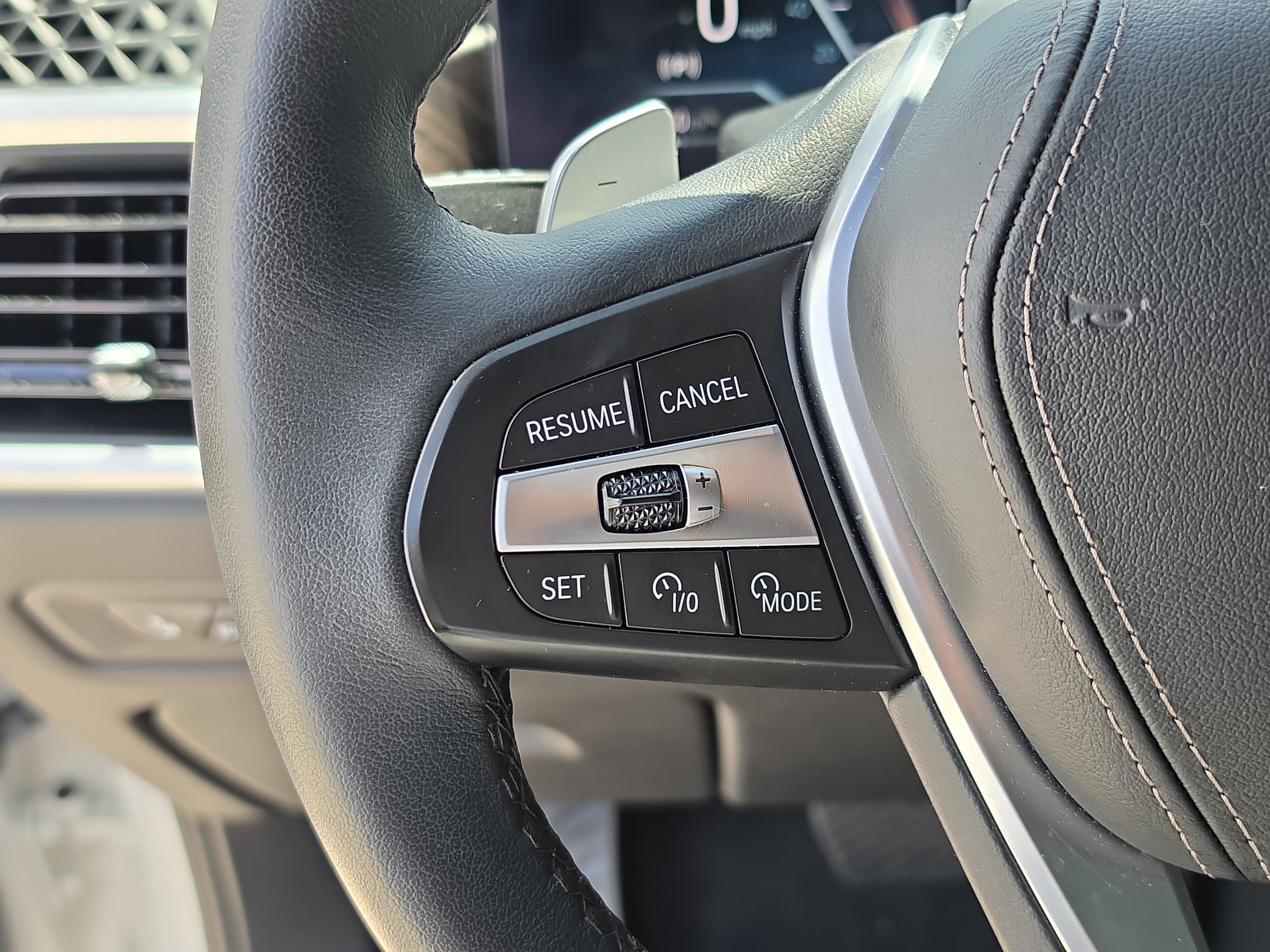 Used 2024 BMW X5 sDrive40i w/ Premium Package RWD image 33