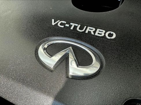 Used 2024 INFINITI QX50 Sport image 42