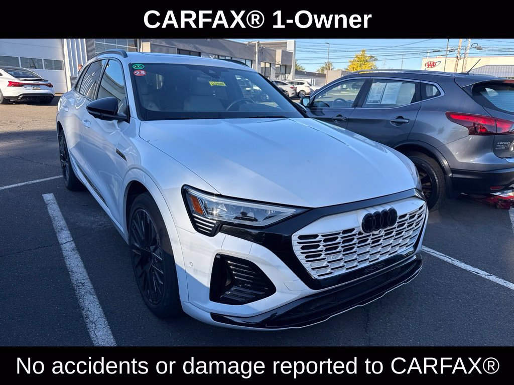 Used 2024 Audi Q8 e-tron Prestige AWD/4WD image 3