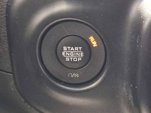 Used 2022 Jeep Wrangler Unlimited Sport AWD/4WD image 22