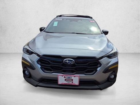Used 2025 Subaru Crosstrek 2.5i Sport AWD/4WD image 2