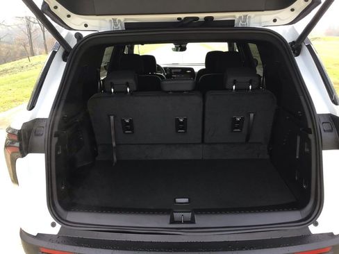 New 2026 Chevrolet Traverse LT w/ Driver Confidence Package image 6