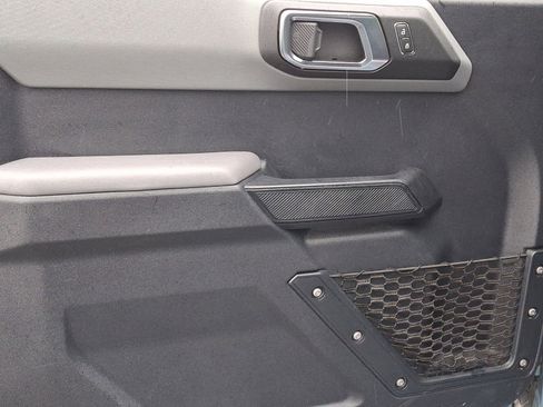 Used 2023 Ford Bronco Big Bend image 12