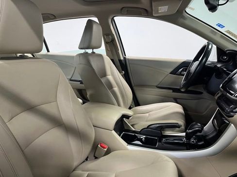 Used 2016 Honda Accord EX-L image 10