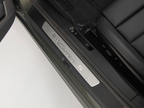 Used 2026 Porsche 911 Carrera S RWD image 18
