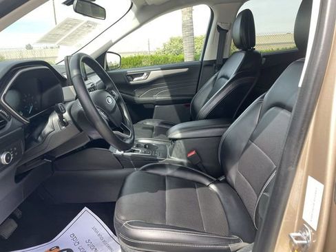 Used 2021 Ford Escape SEL image 19