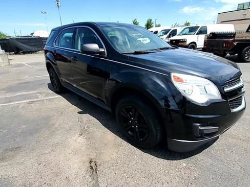 Used 2013 Chevrolet Equinox LS FWD image 2