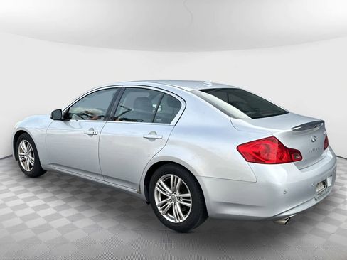Used 2013 INFINITI G37 Journey w/ Premium Pkg image 4
