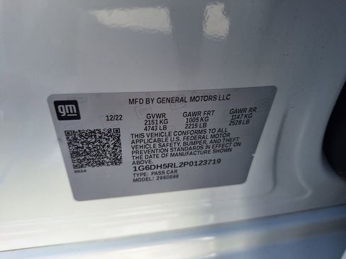 Certified 2023 Cadillac CT4 V w/ Navigation Package image 33