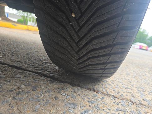 Used 2014 Mitsubishi Outlander Sport SE FWD image 30