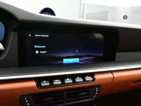 Certified 2026 Porsche 911 Targa 4 GTS AWD/4WD image 10