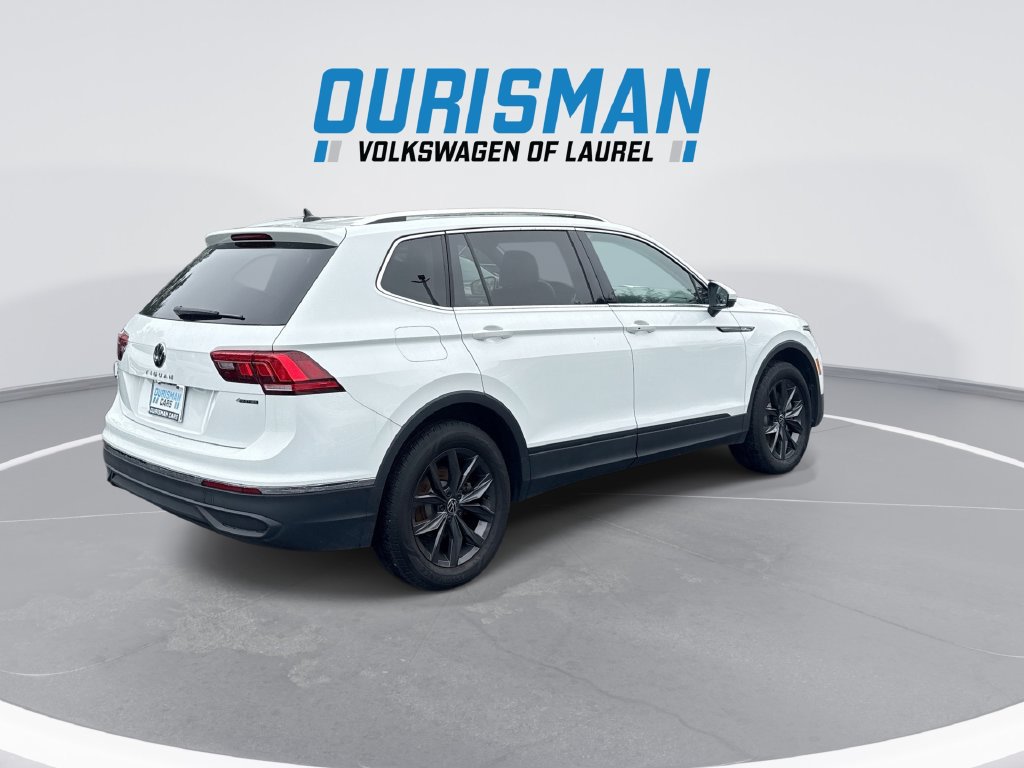 Used 2024 Volkswagen Tiguan SE AWD/4WD image 8