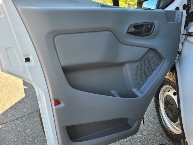 Certified 2019 Ford Transit 150 XL RWD image 16