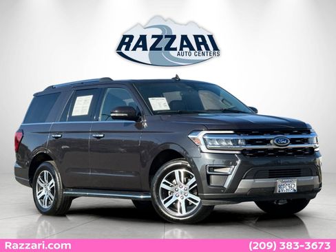 Used 2023 Ford Expedition Limited image 1