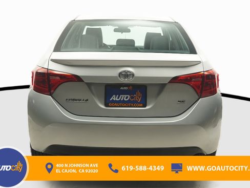 Used 2017 Toyota Corolla SE w/ Carpet Mat Package (TMS) FWD image 12