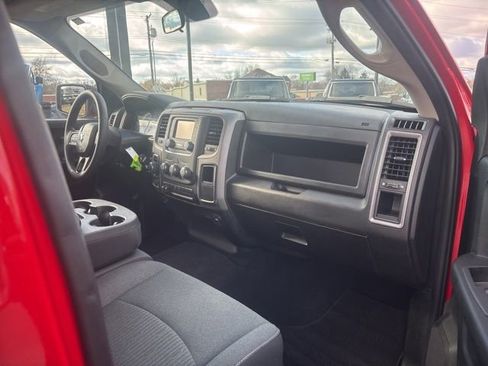 Used 2022 RAM 1500 Tradesman w/ Tradesman SXT Package image 40