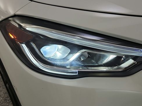 Used 2023 Mercedes-Benz GLA 250 4MATIC w/ AMG Line Exterior image 67