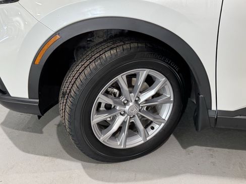 Used 2025 Honda CR-V EX image 41